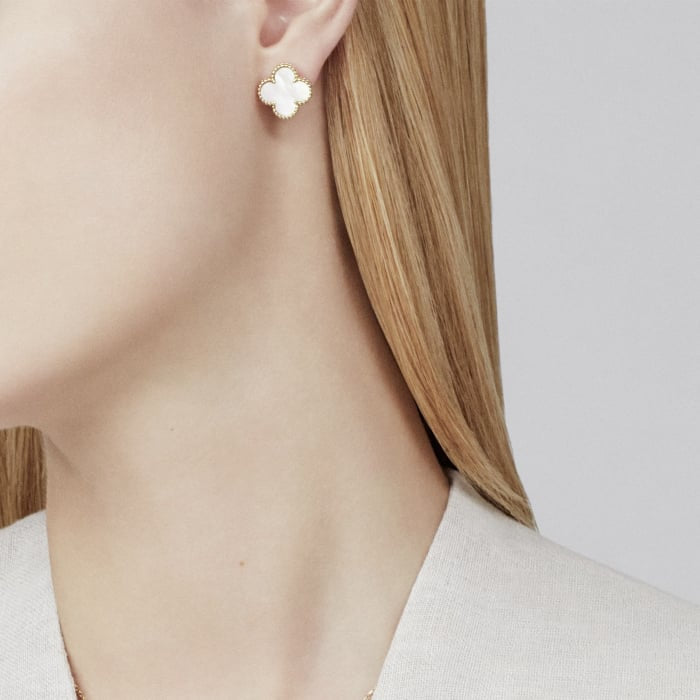 Cercei Trifoi GOLD White